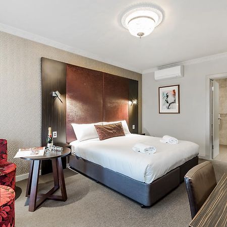 Tonsley Hotel Adelaide Bagian luar foto