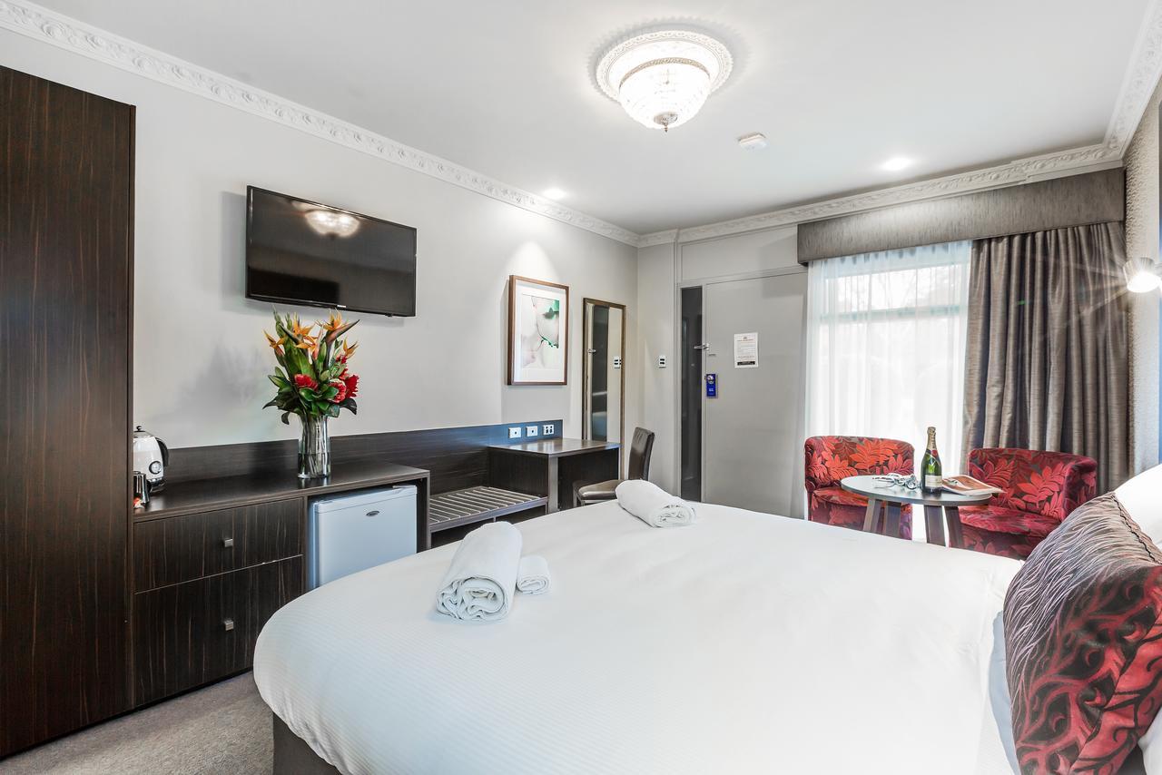 Tonsley Hotel Adelaide Bagian luar foto