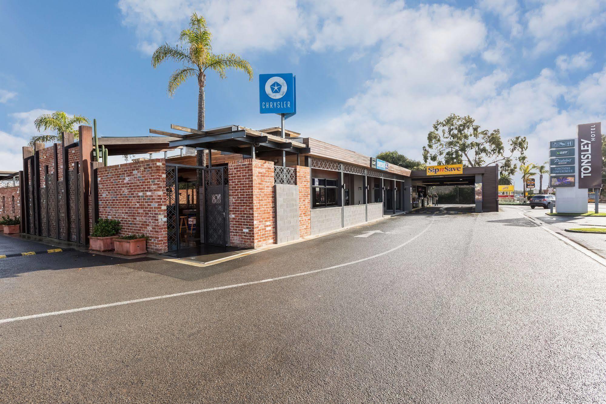 Tonsley Hotel Adelaide Bagian luar foto